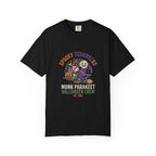 Monk Parakeet Halloween T-Shirt, Funny Spooky Squawkers Bird Lover Gift, Cute Witch Hat Parrot Costume, Bird Mom Fall Graphic Tee