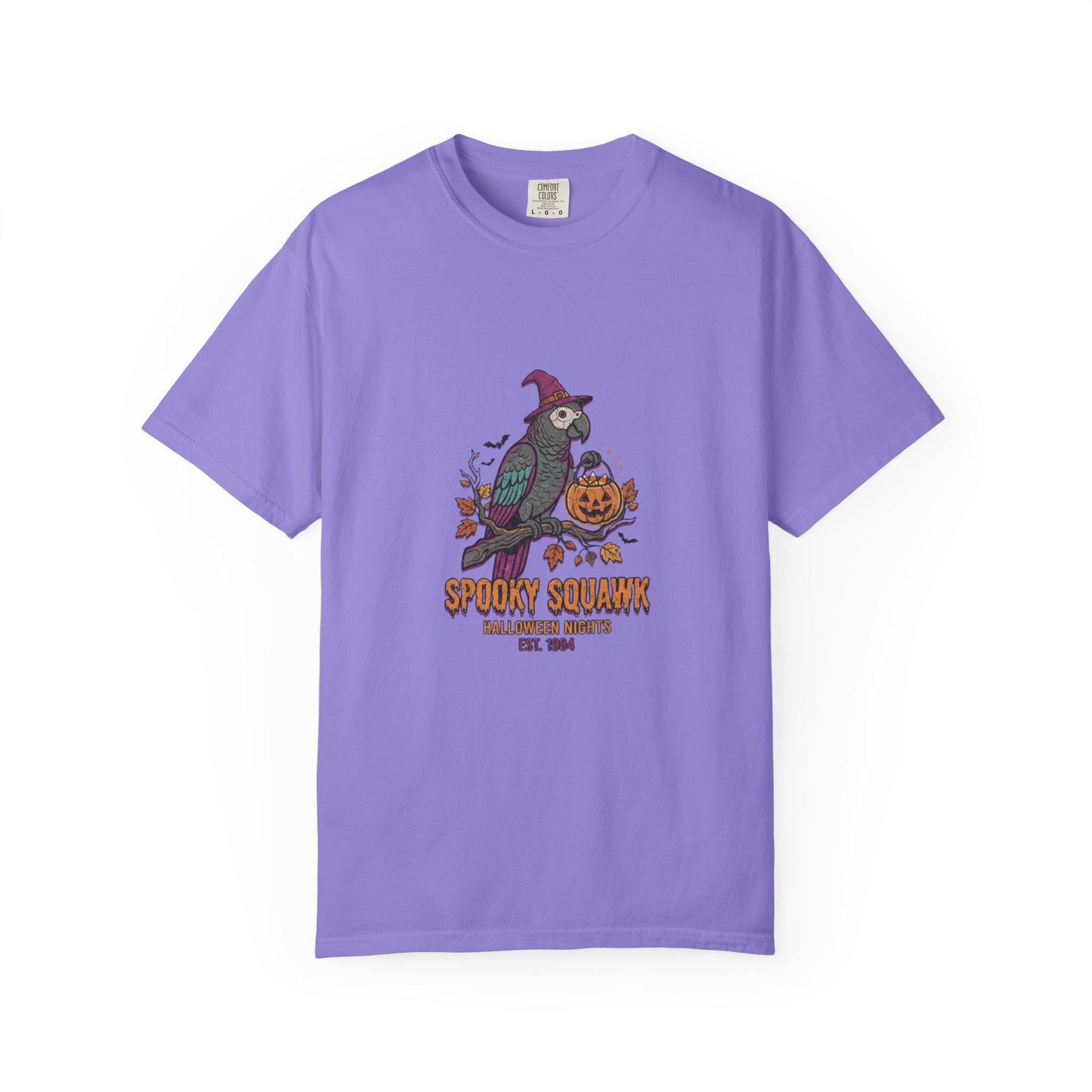 African Grey Parrot Halloween T-Shirt, Funny Spooky Squawk Bird Lover Gift, Cute Witch Hat Parrot Costume, Bird Mom Fall Graphic Tee