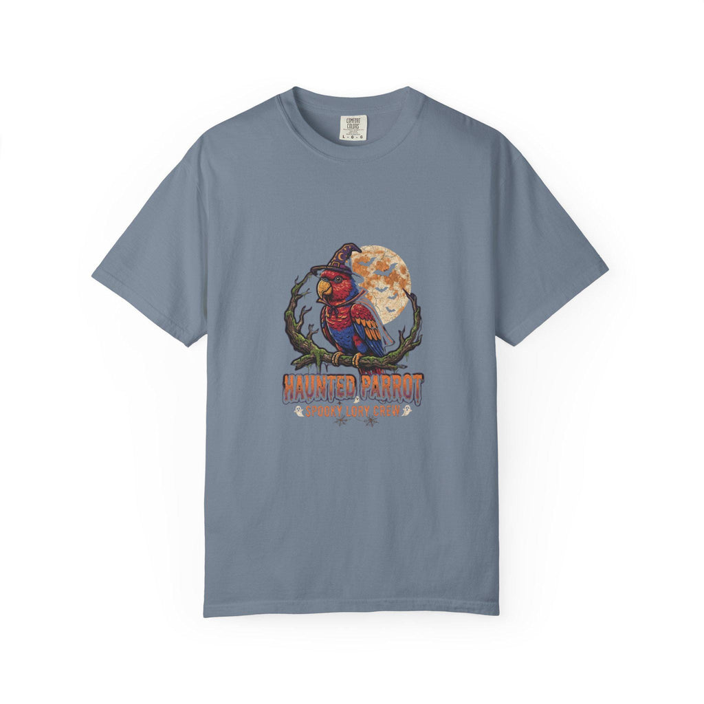 Haunted Lory Parrot Halloween T-Shirt, Spooky Lory Crew Gift, Cute Witch Hat Parrot Costume, Bird Mom Fall Graphic Tee, Gothic Bird Lover