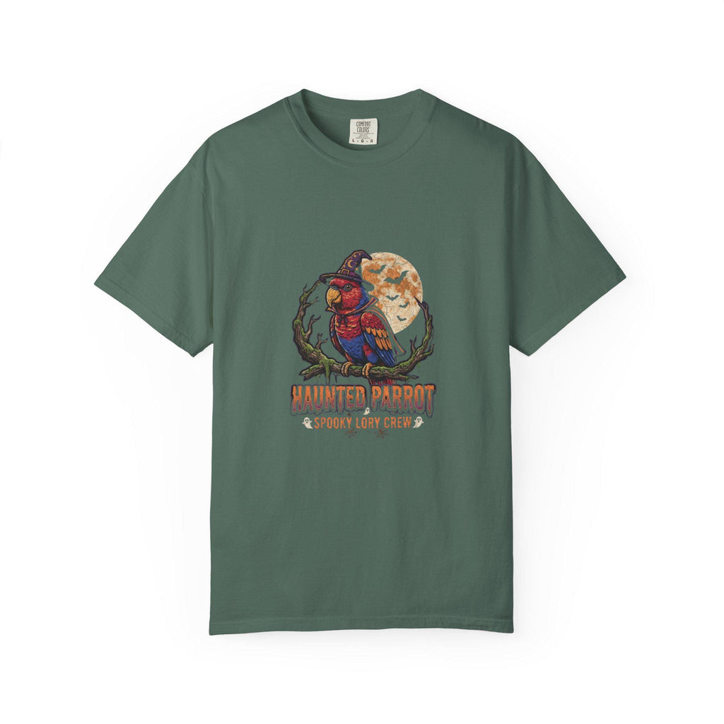 Haunted Lory Parrot Halloween T-Shirt, Spooky Lory Crew Gift, Cute Witch Hat Parrot Costume, Bird Mom Fall Graphic Tee, Gothic Bird Lover
