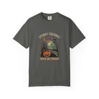 Green Cheeked Conure Halloween T-Shirt, Spooky Squawks Bird Lover Gift, Cute Witch Hat Parrot Costume, Funny Bird Mom Fall Graphic Tee