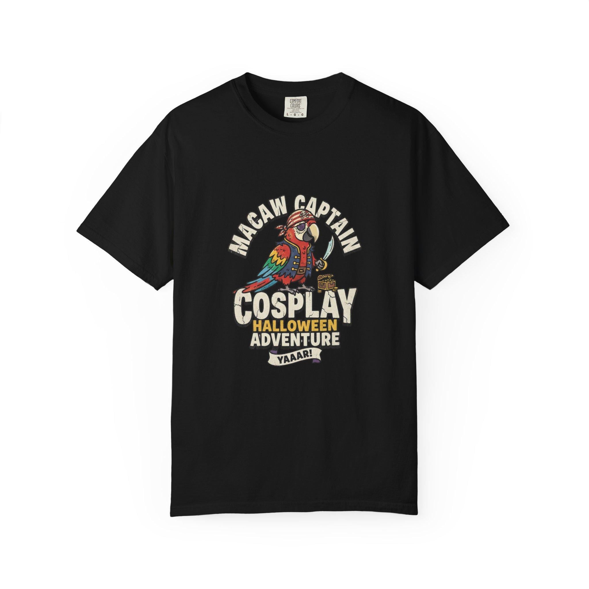 Macaw Captain Halloween T-Shirt, Funny Pirate Parrot Cosplay, Pirate Bird Lover Gift, Tropical Bird Halloween Party, Cute Macaw Fall Tee