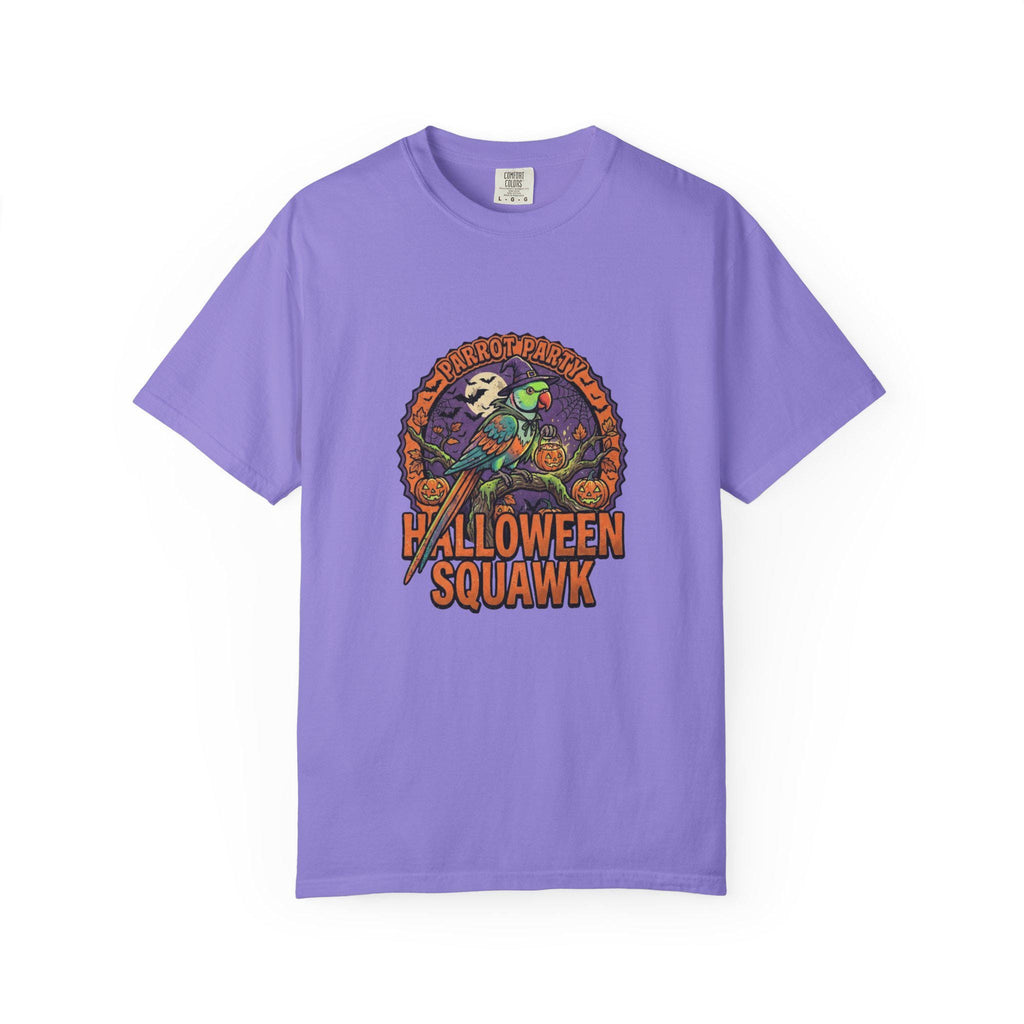 Indian Ringneck Halloween T-Shirt, Cute Spooky Ringneck Parrot Gift, Witch Hat Bird Graphic, Funny Bird Mom Fall Tee, Parakeet Lover Shirt