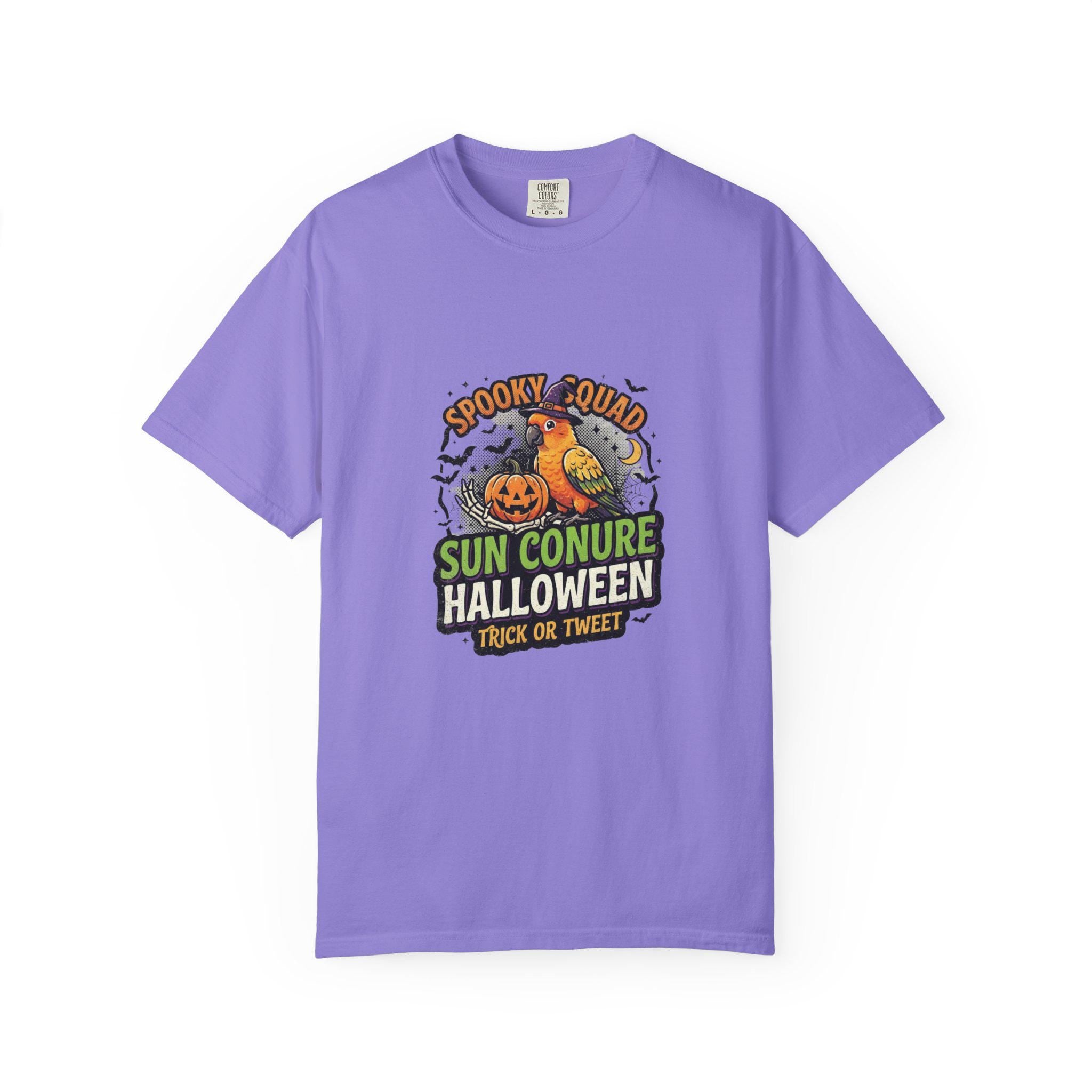 Sun Conure Halloween T-Shirt, Spooky Squad Bird Lover Gift, Cute Sun Conure Ghost Costume, Funny Bird Mom Fall Tee, Trick Or Tweet Graphic