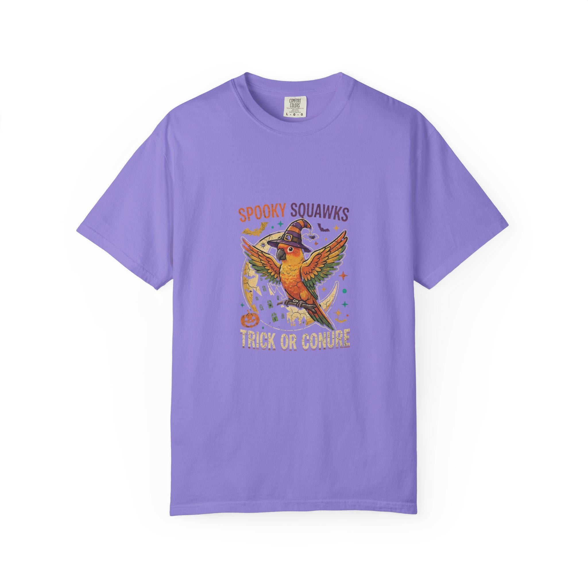 Sun Conure Halloween T-Shirt, Spooky Squawks Bird Lover Gift, Trick Or Conure Graphic, Funny Witch Hat Parrot Tee, Bird Mom Fall Outfit